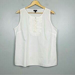 Talbots white 100% cotton sleeveless pintuck ruffle neckline top, large petite.
